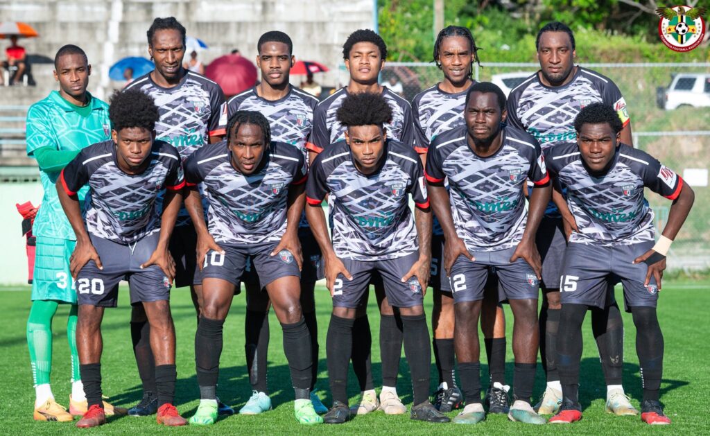 The Harlem United FC players taking a team photo
