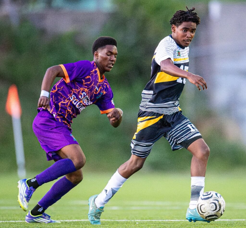 Middleham United FC player dribbling the ball